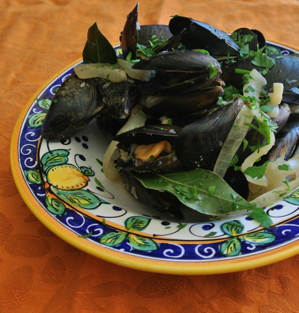 Steamed mussels Trieste style