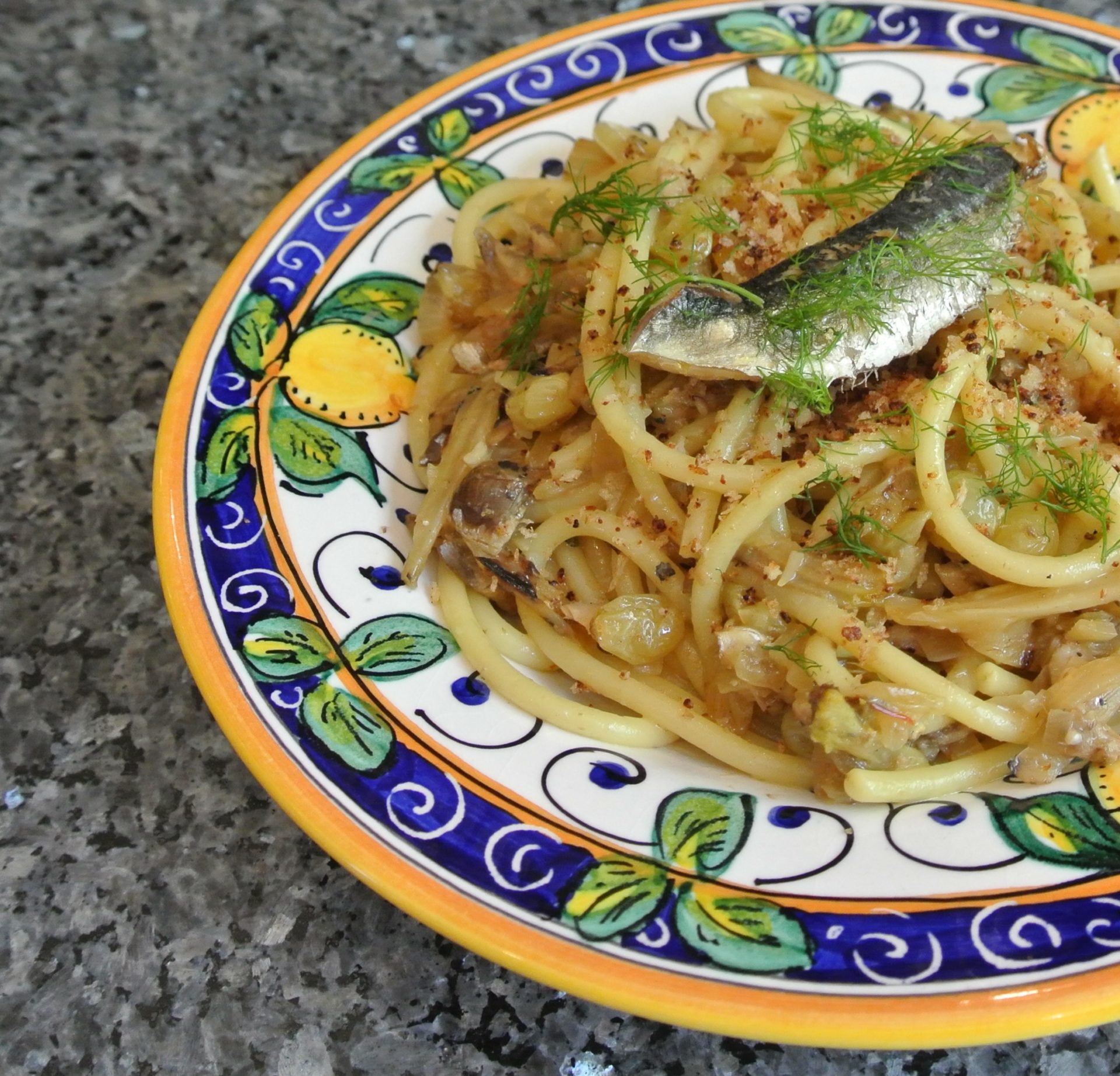 Pasta con le sarde (Pasta with sardines) - The national dish of Sicily ...