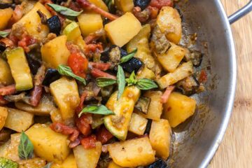 «Frico’» – Fried-and-cooked Potatoes and Zucchini