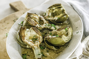 Braised Artichokes with White Wine and Garlic