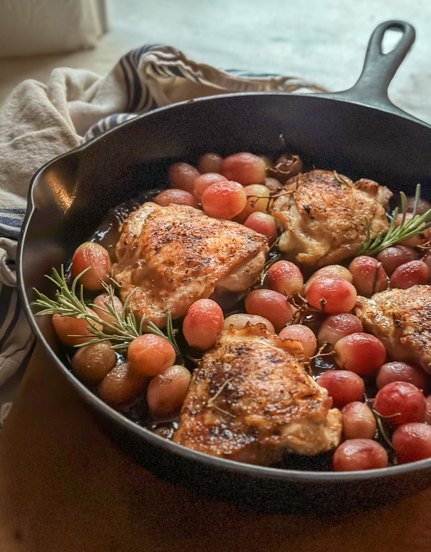 PanRoasted Chicken Thighs with Grapes and Rosemary Our Italian Table