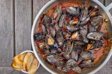 Zuppa di Cozze – Mussels in tomato sauce